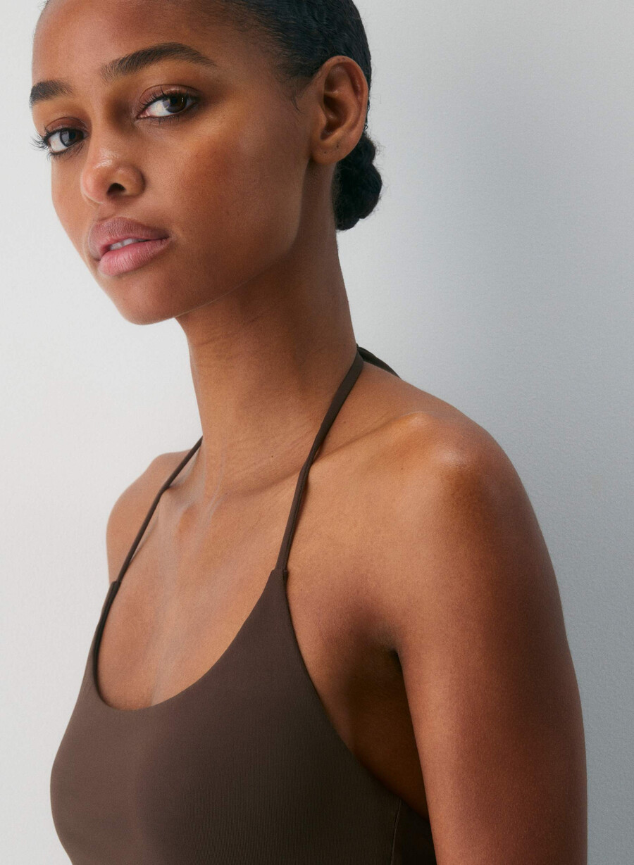 original contour grace halter topp rik mokkabrun