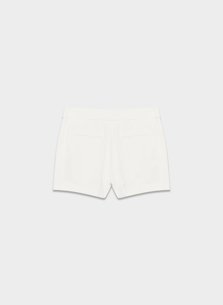 limitless short curve-fit mini – crepette lys bjØrk