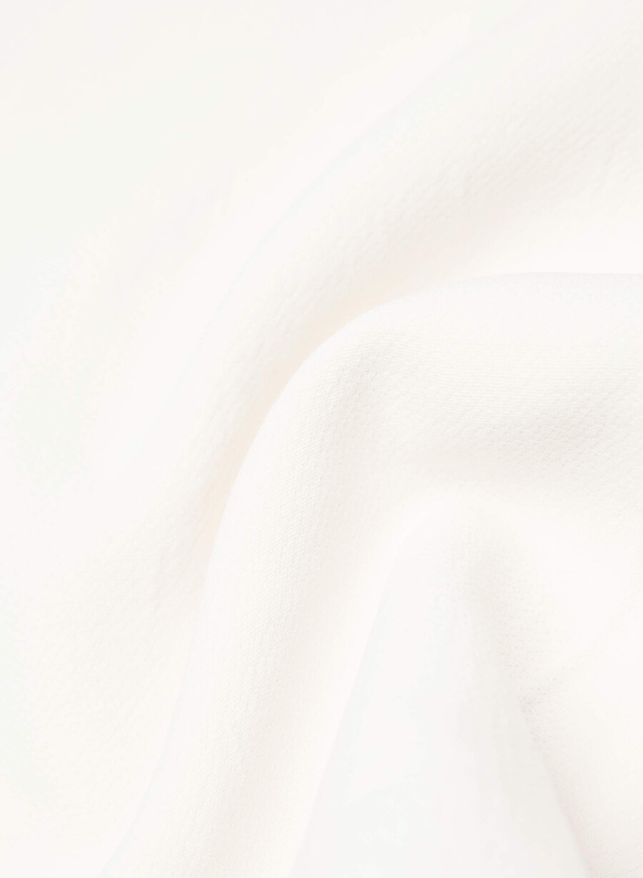 limitless short curve-fit mini – crepette lys bjØrk