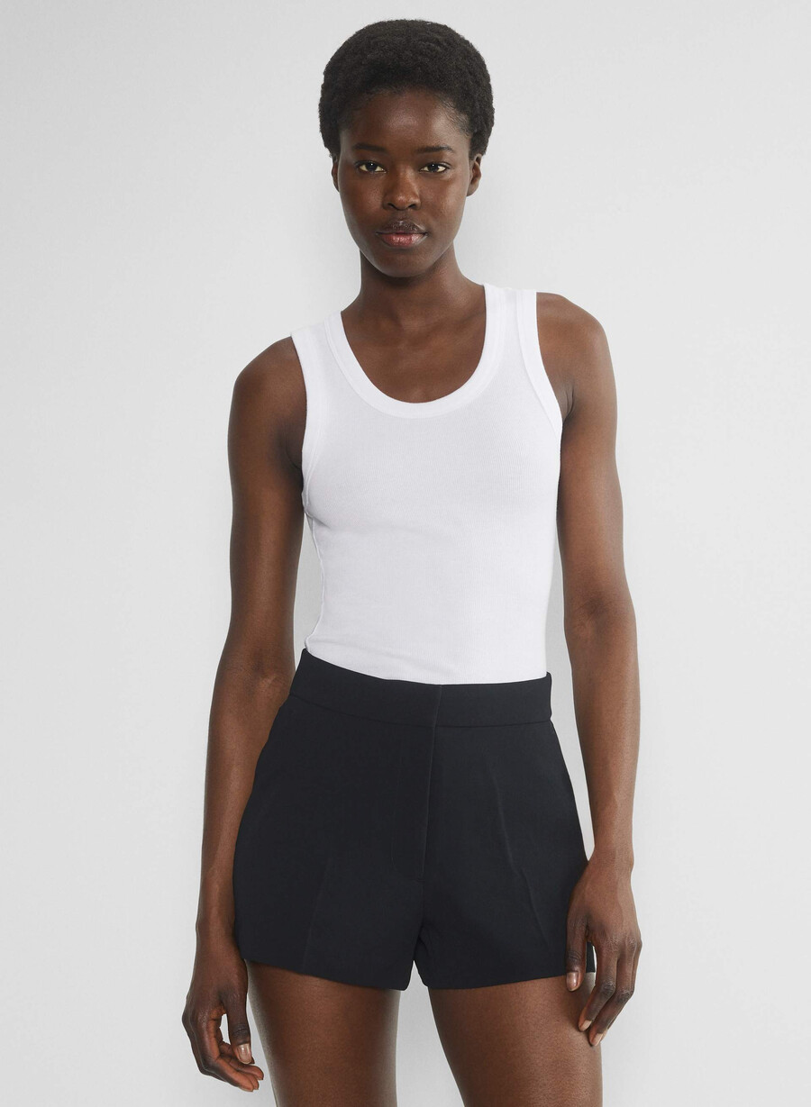 limitless short curve-fit mini – crepette svart