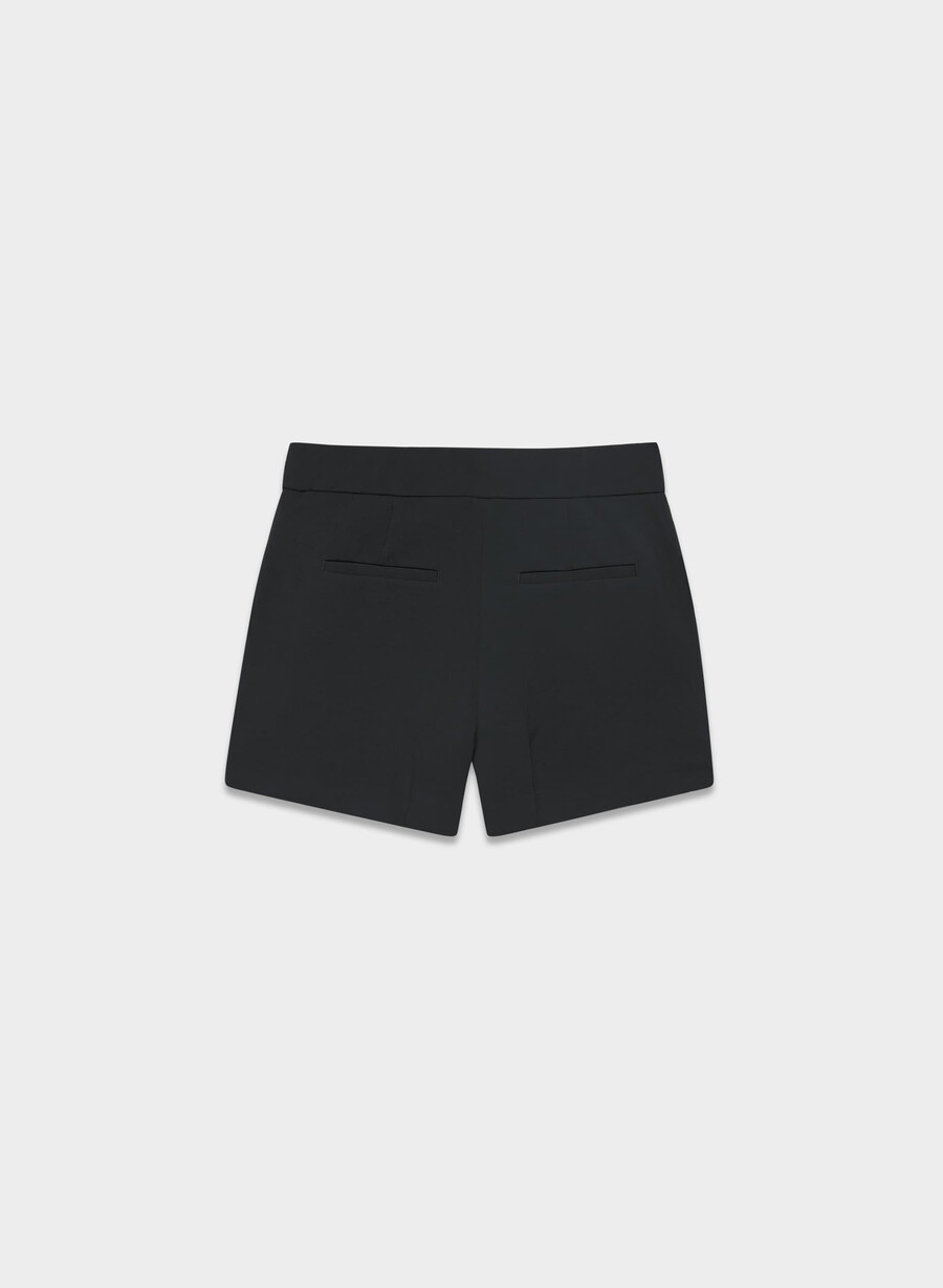limitless short curve-fit mini – crepette svart