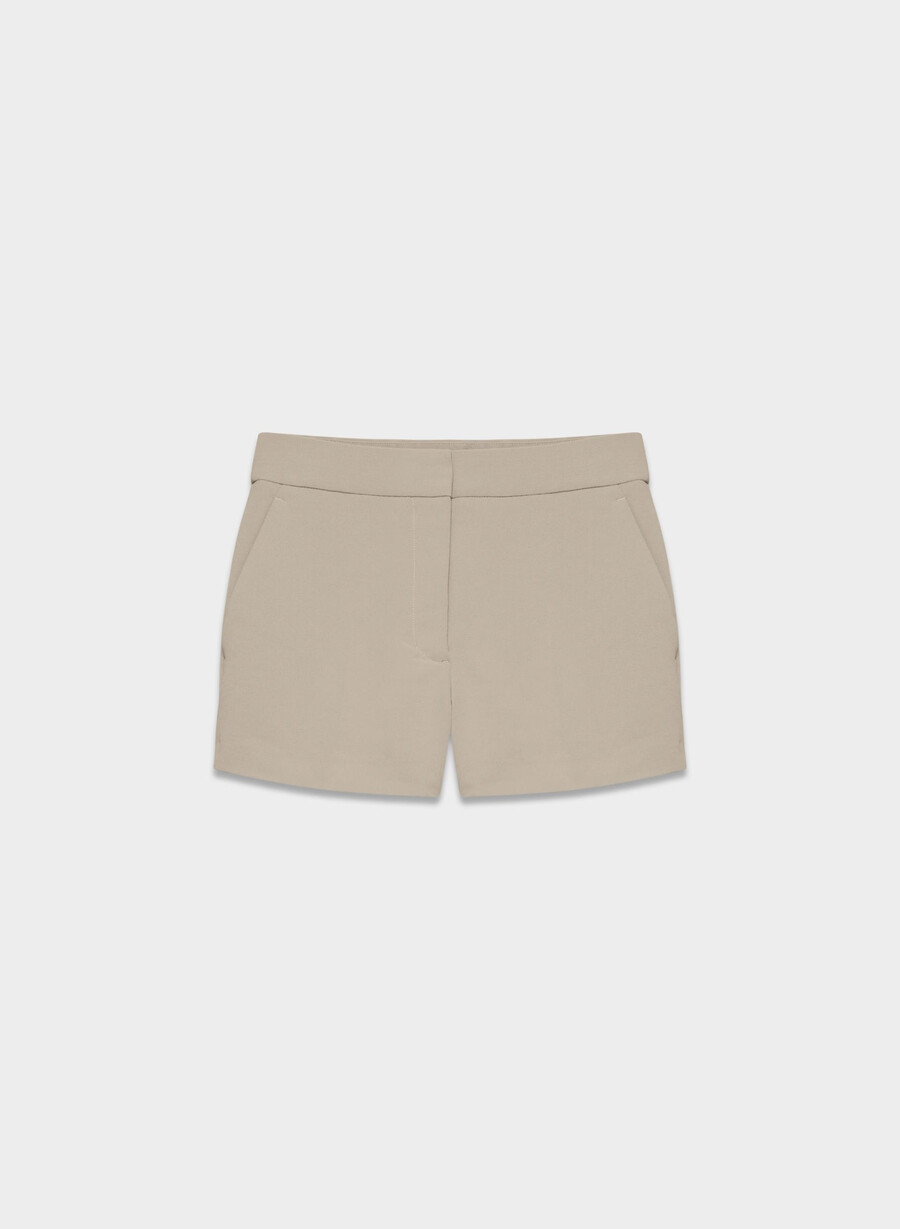 limitless short curve-fit mini – crepette nomad taupe