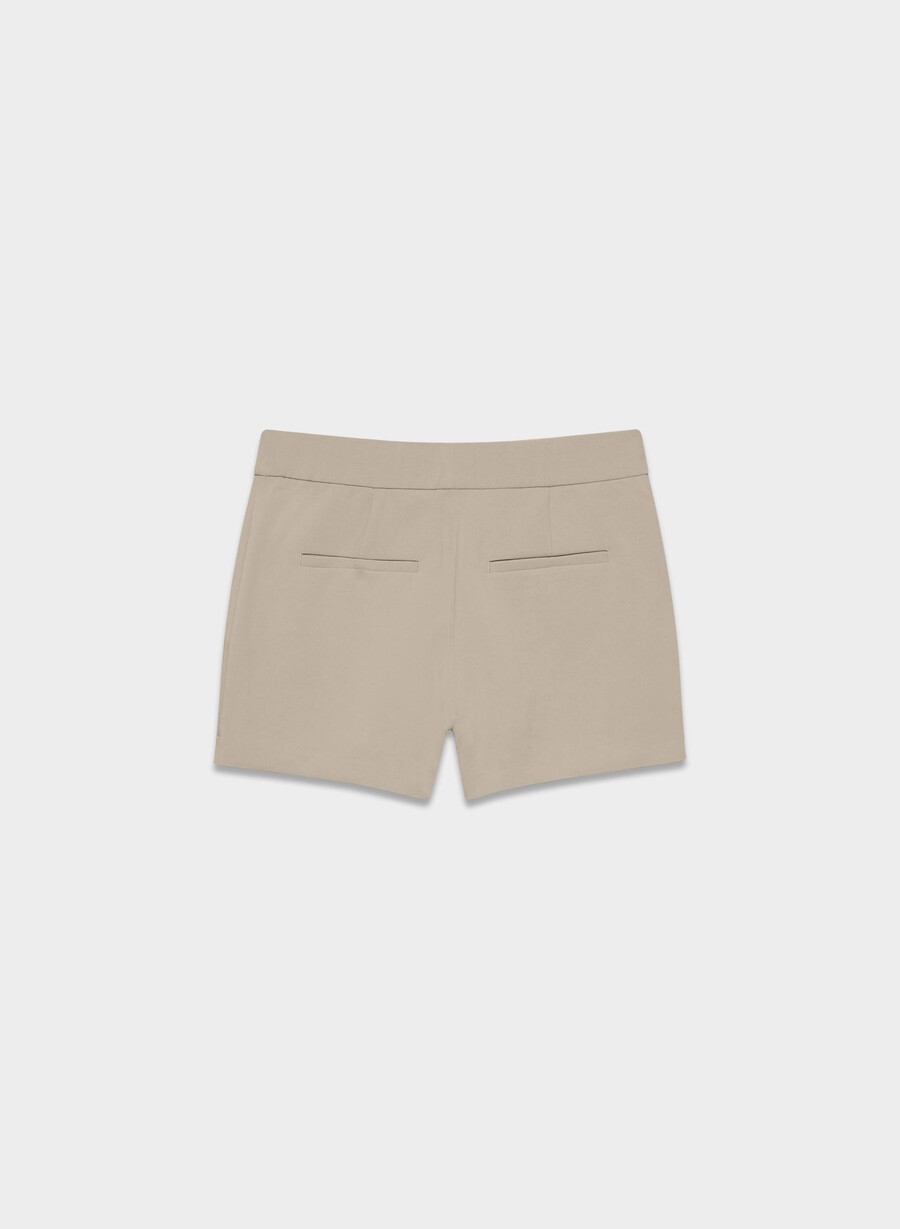 limitless short curve-fit mini – crepette nomad taupe