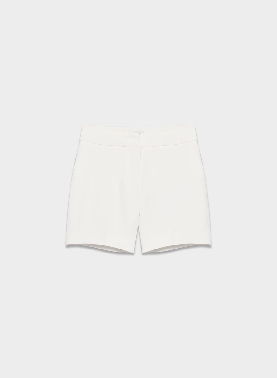 limitless short curve-fit mid-thigh – crepette lys bjØrk