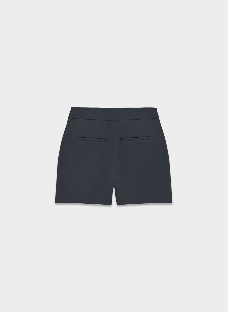 limitless short curve-fit mid-thigh – crepette dark nat navy