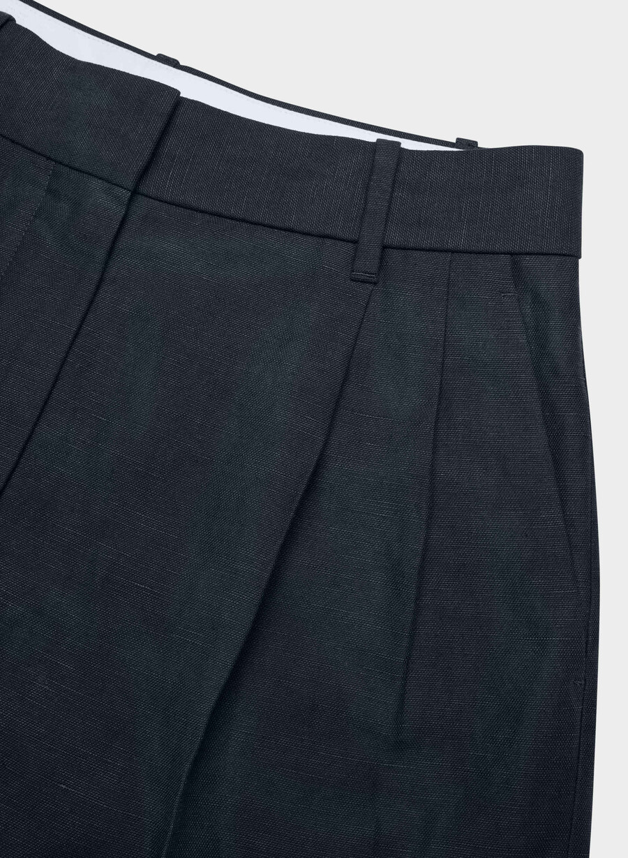 the effortless short curve-fit mini – cruiselinen dark nat navy