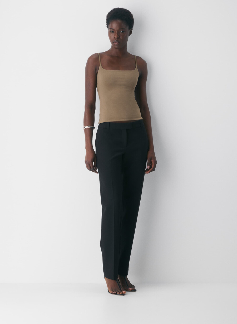 casual contour presence cami-top folio brun