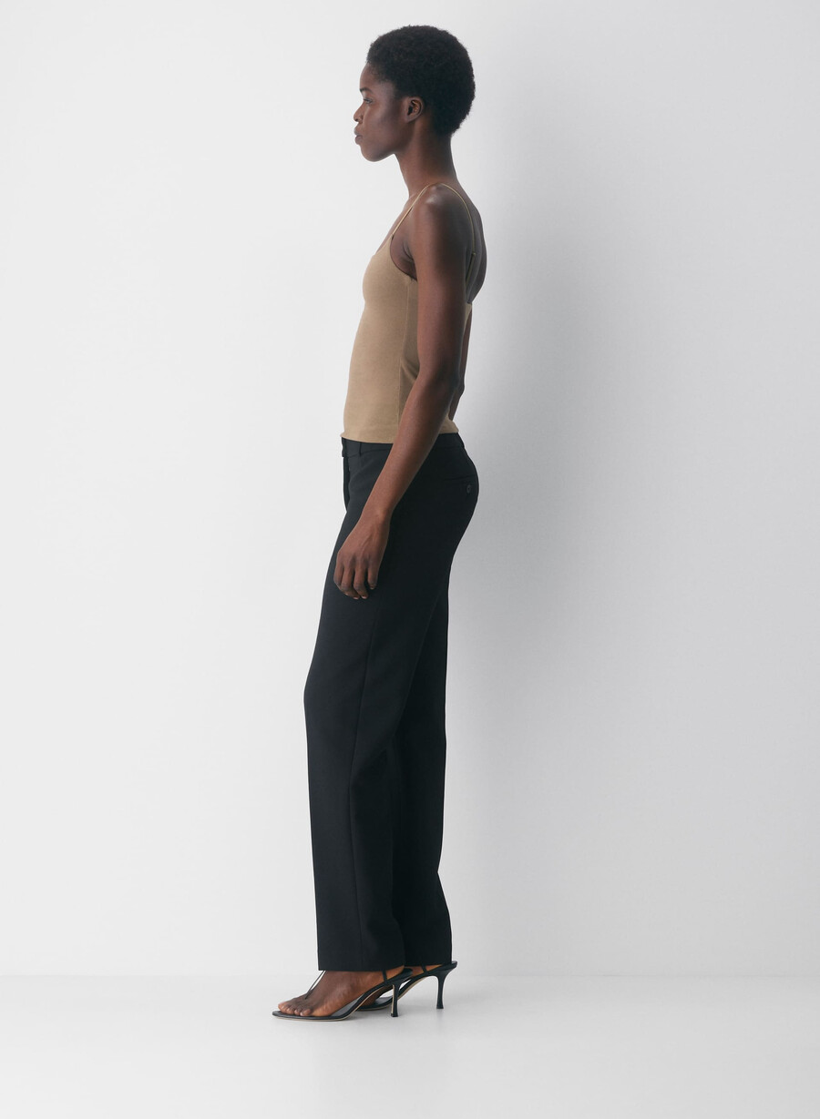 casual contour presence cami-top folio brun