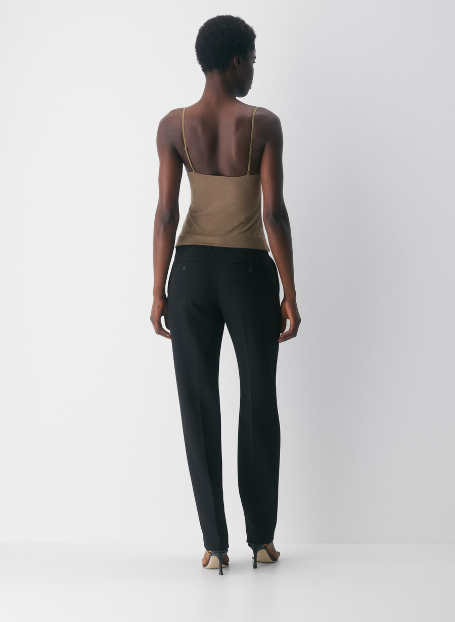 casual contour presence cami-top folio brun