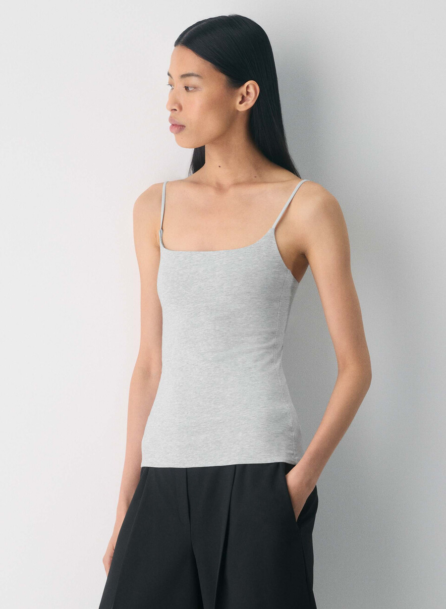 casual contour presence cami-top i melange med kromdetaljer