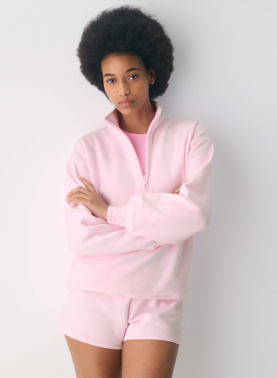 koselig sweatfleece boyfriend lo-rise mini short villa rosa