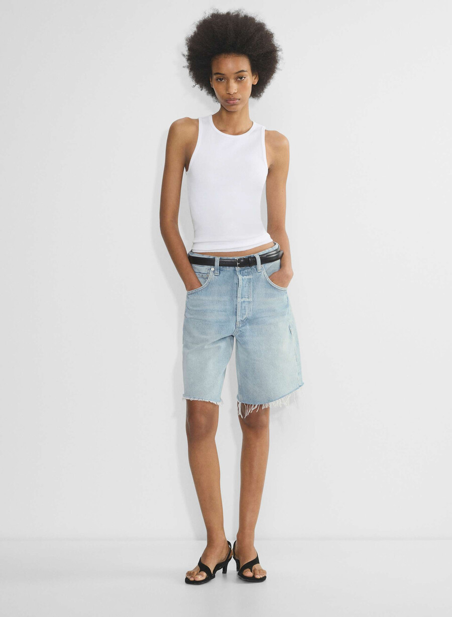 menneskehetens borgere ayla short voila