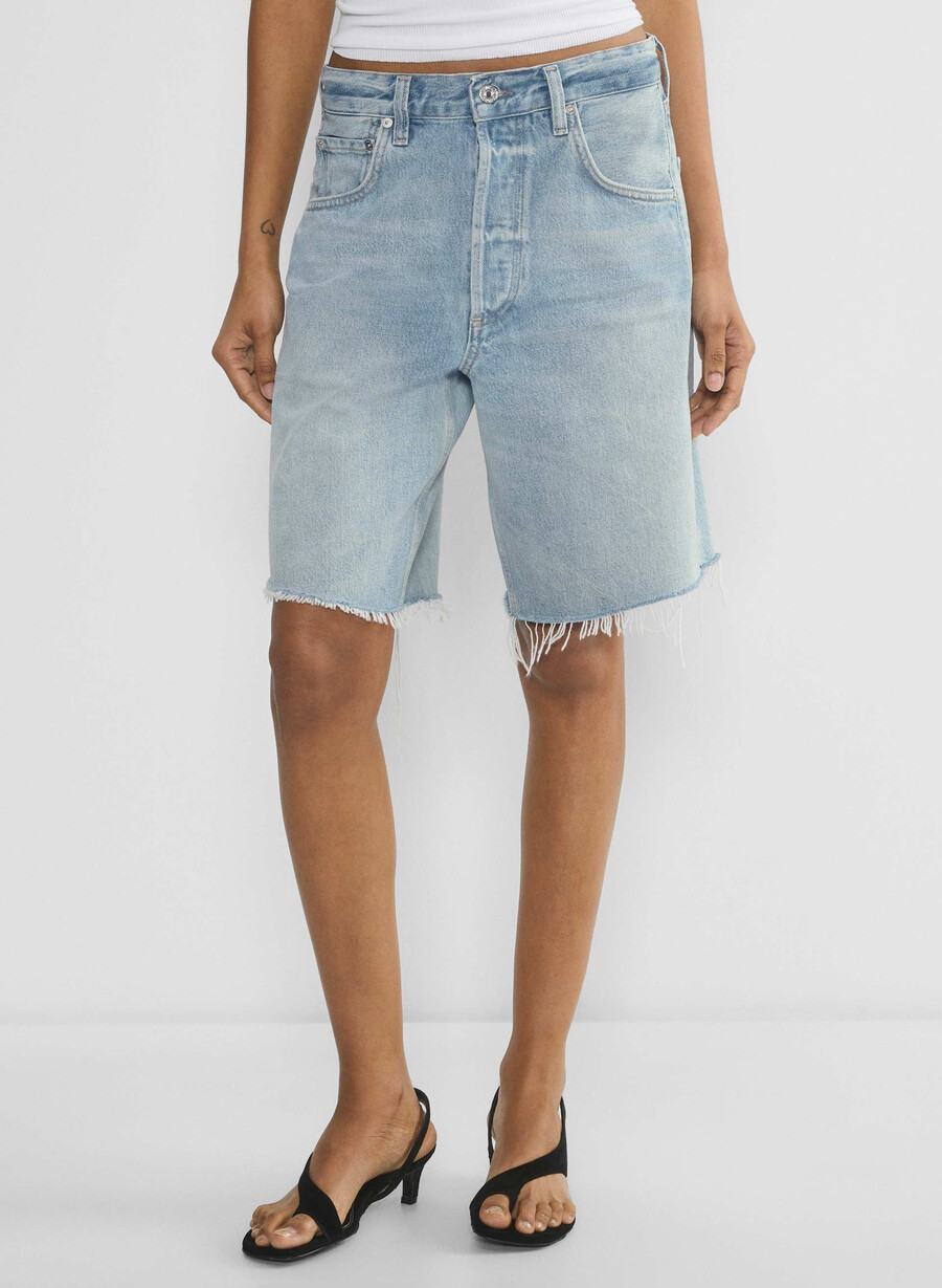 menneskehetens borgere ayla short voila