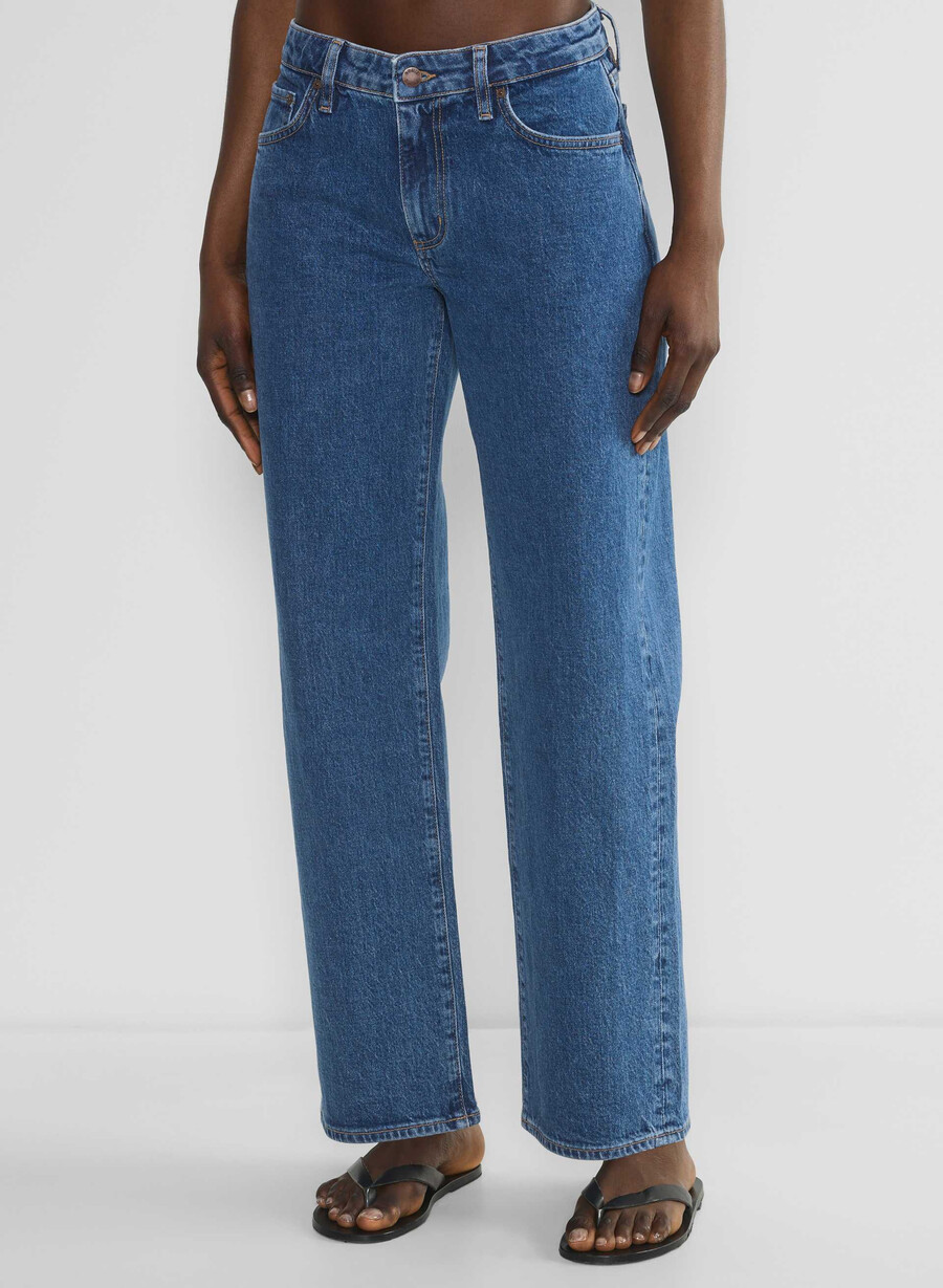denim forum salma curve-fit super lo-rise baggy jeans no-stress medium blÅ