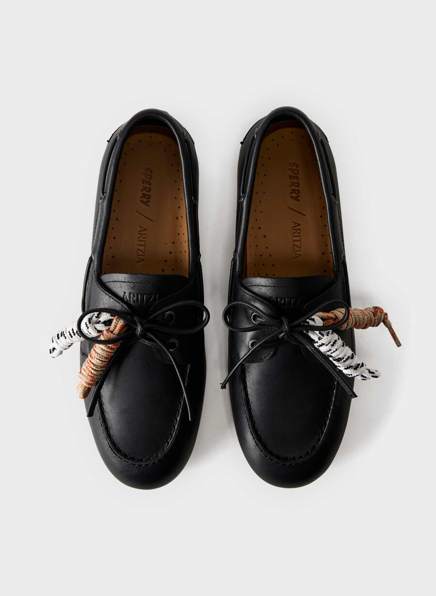 sperry x aritzia slim båtsko - glatt lær svart