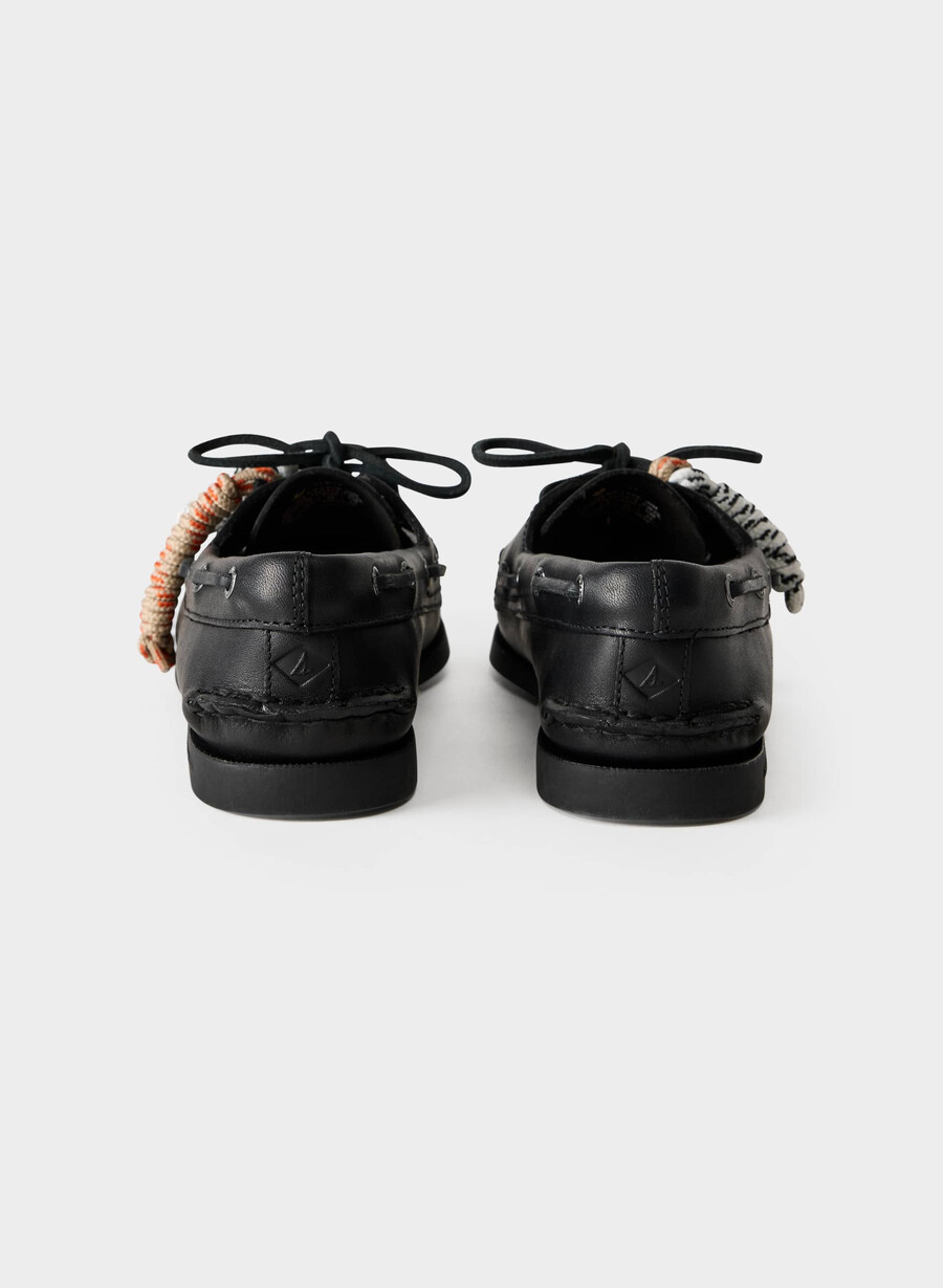 sperry x aritzia ao båtsko - glatt skinn svart