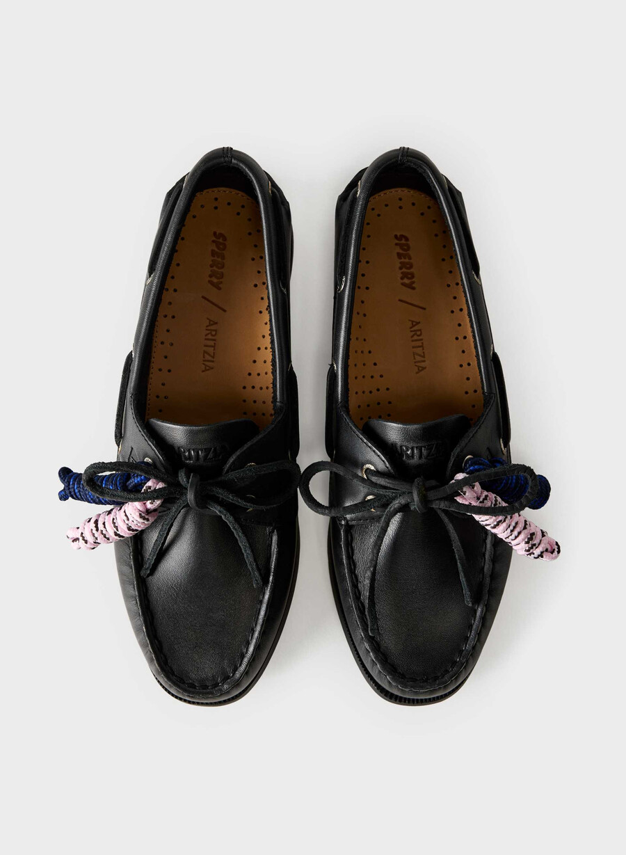sperry x aritzia ao båtsko - glatt skinn distressed svart