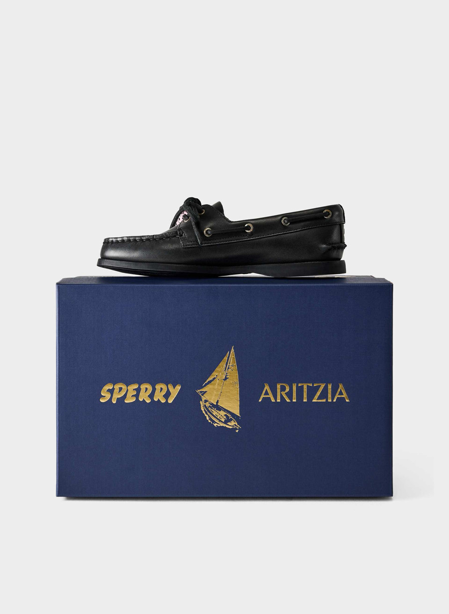 sperry x aritzia ao båtsko - glatt skinn distressed svart