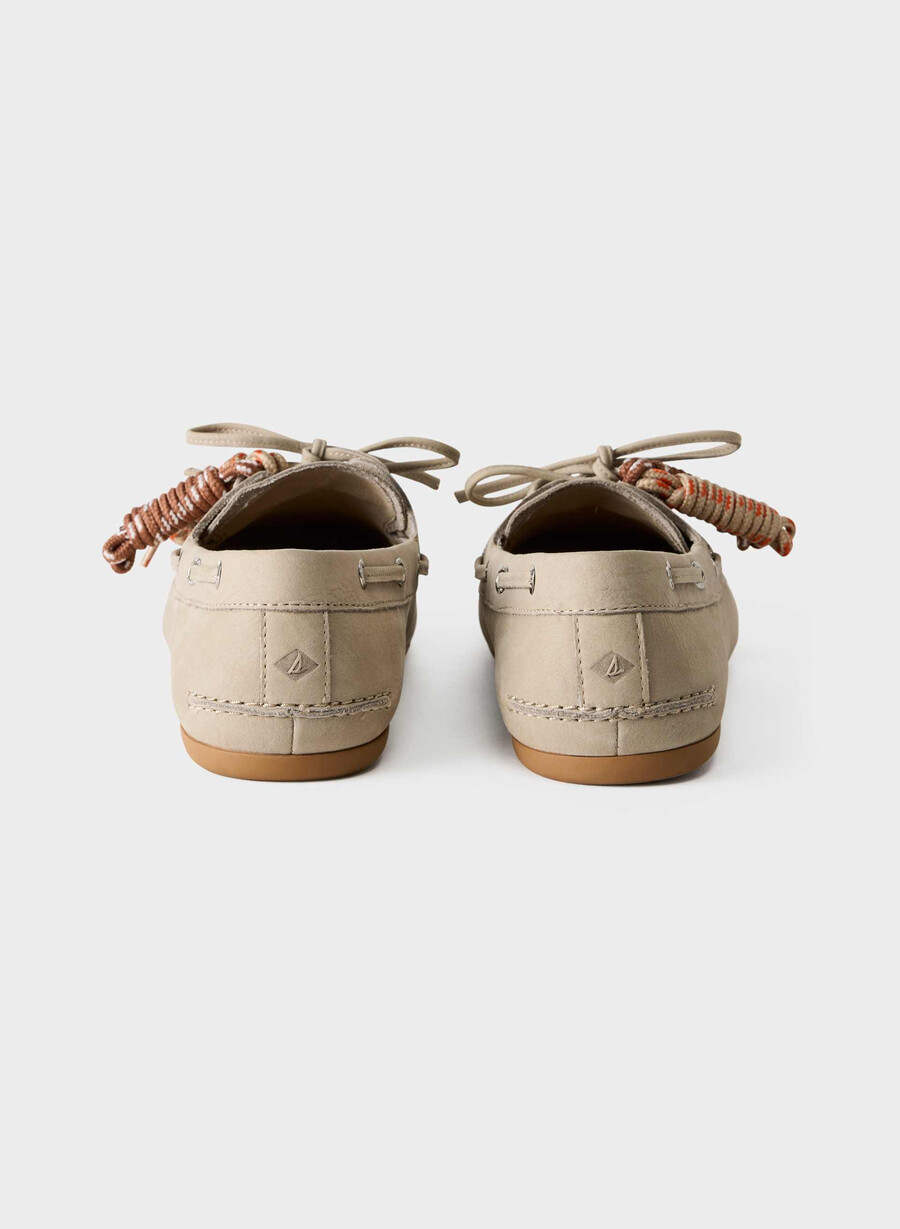 sperry x aritzia slim boat shoe - nubuck leather mainstay beige