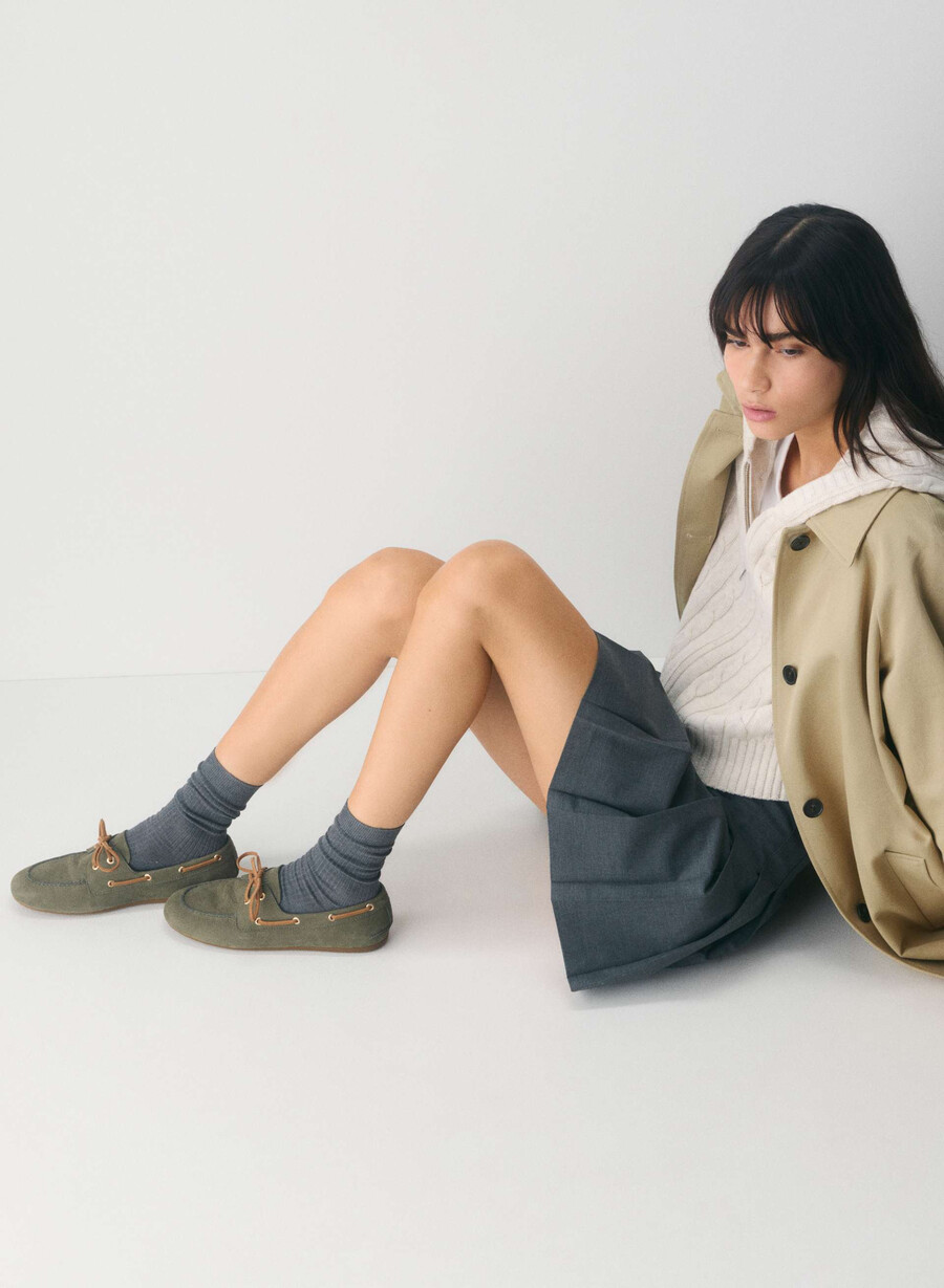 sperry x aritzia slim boat shoe - nubuck leather mainstay beige