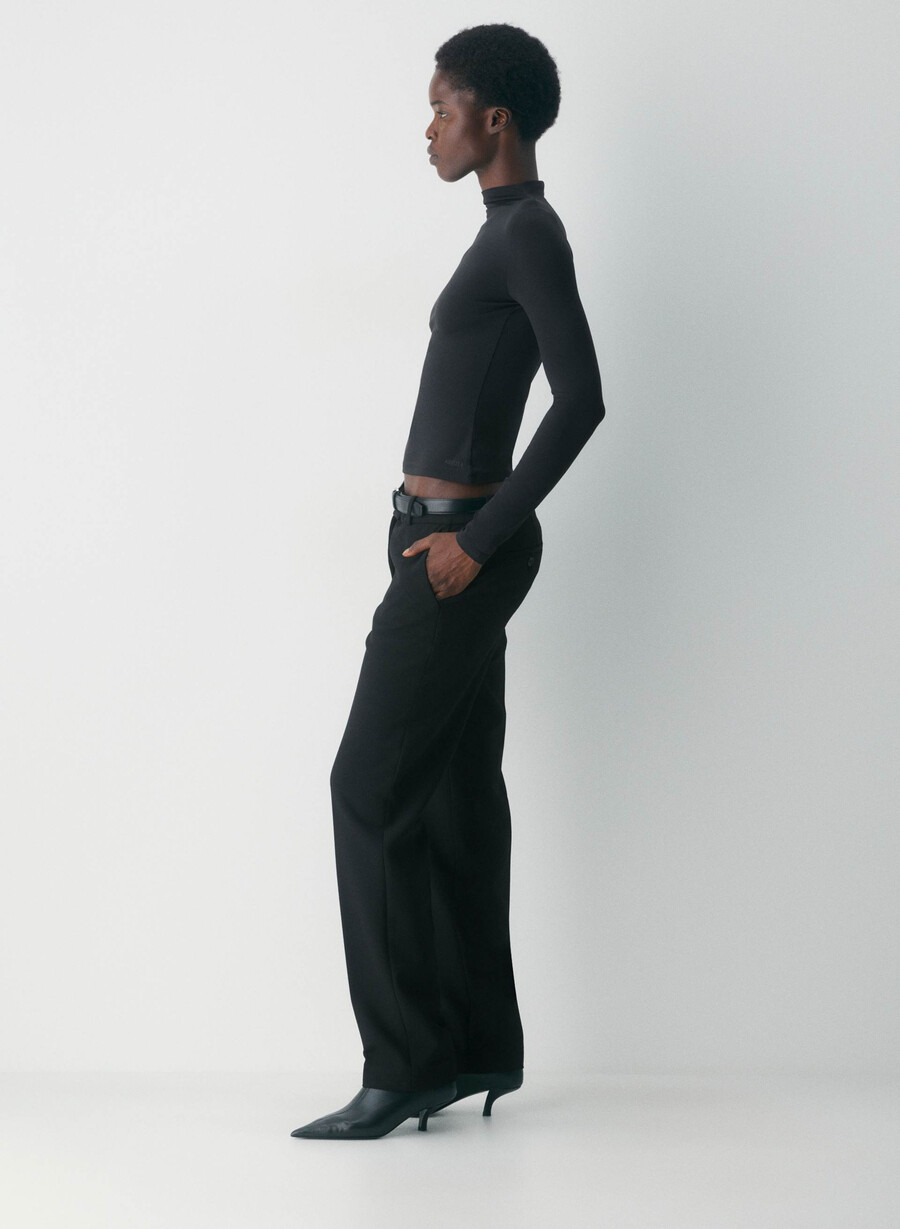 original contour lyric mockneck svart