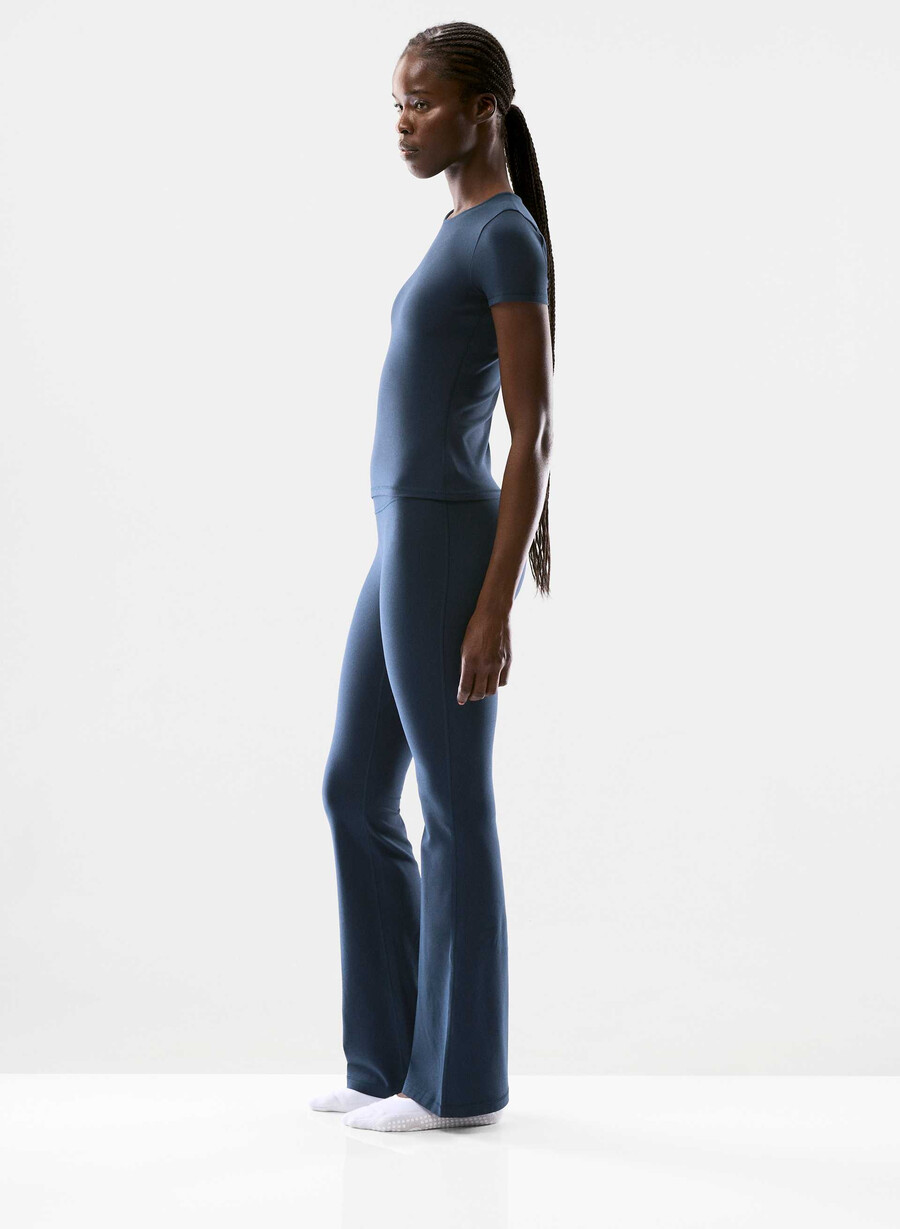butter cheeky infinite hi flare 32 leggings admiral