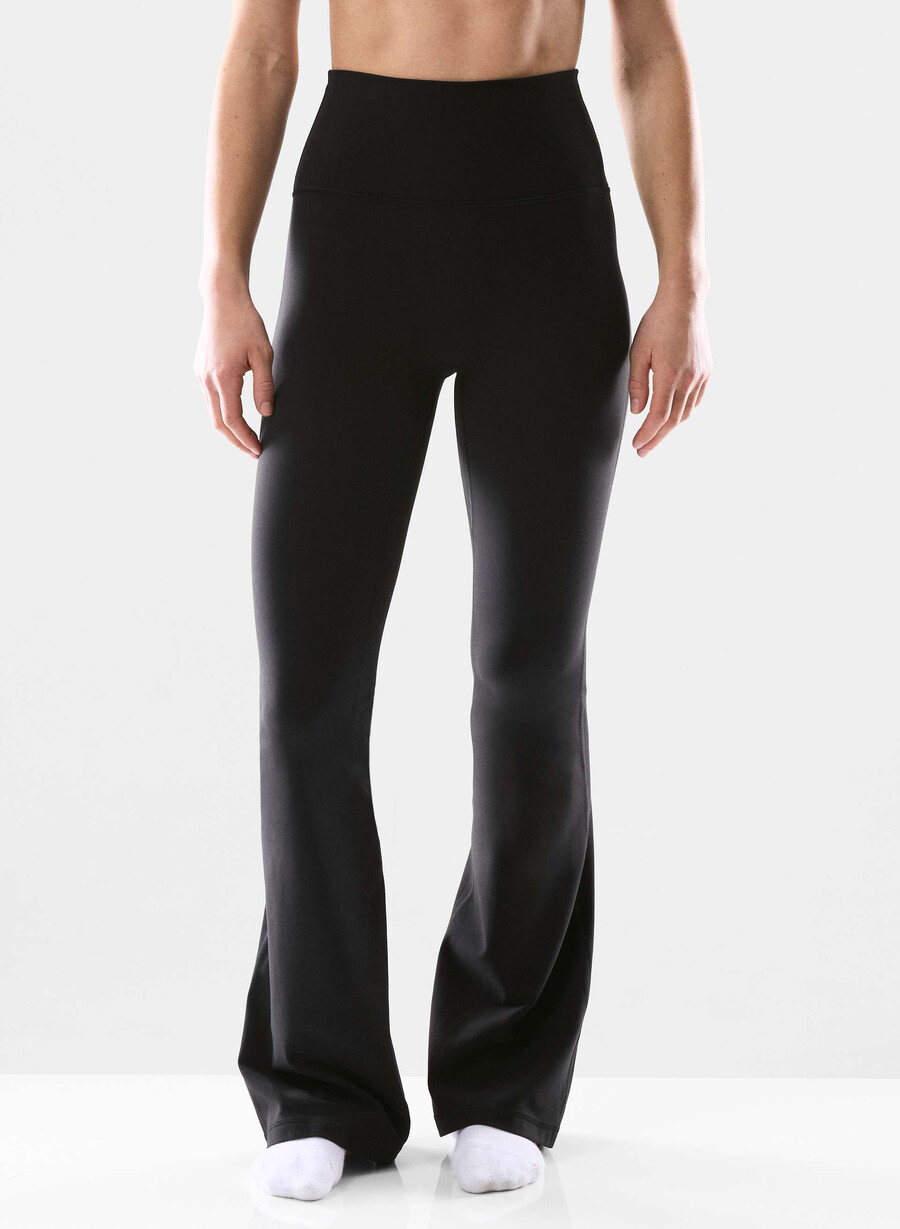 butter cheeky infinite hi flare 32 leggings svart