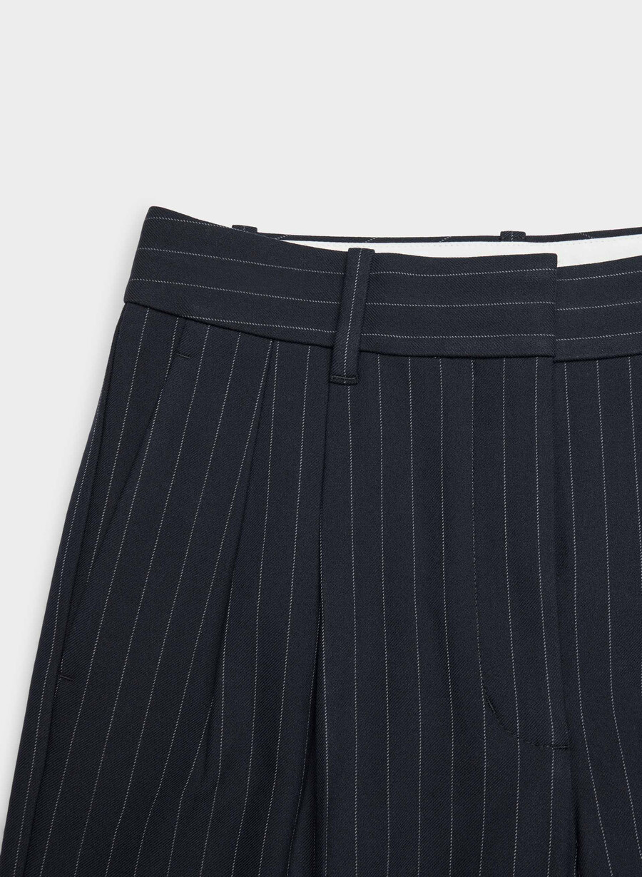 the effortless pant - twill svart stripe dk nt nvyg