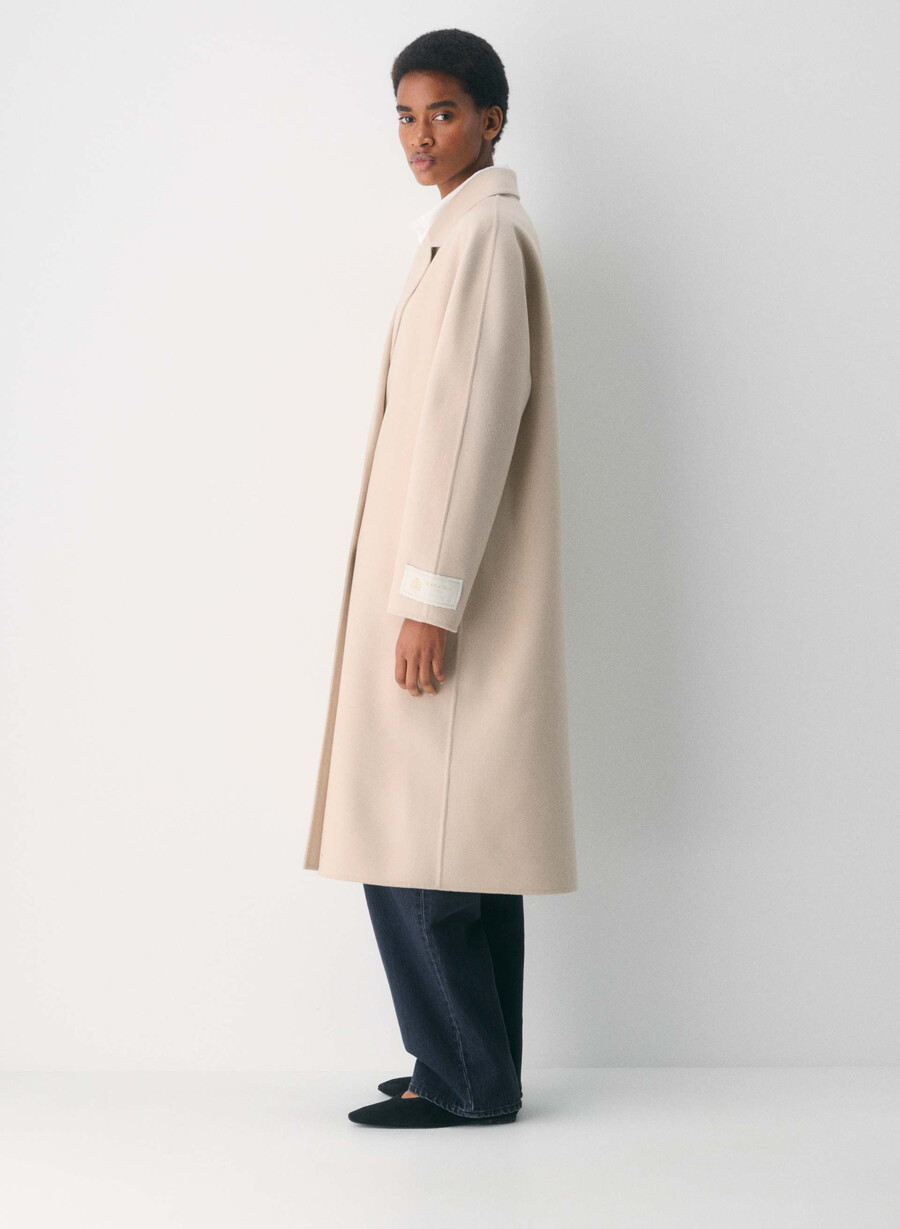 the slouch dobbeltsidig kåpe - luksuriøs rewool marcona beige
