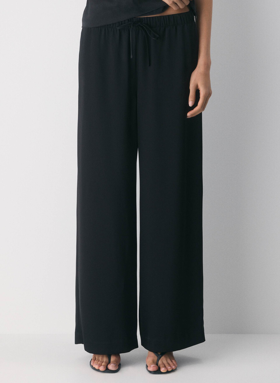 the lodge pant – sateng svart