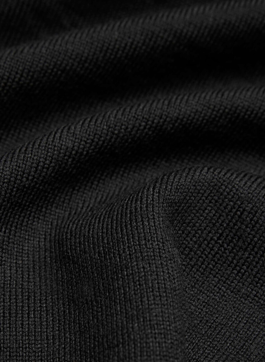 bare merinoull cardigan med v-hals svart