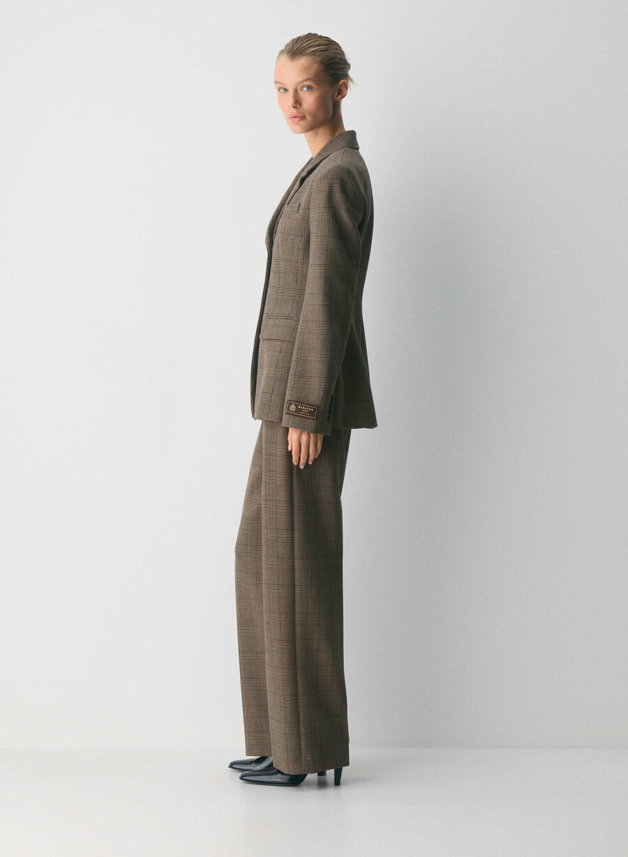 new agency bukse - reessential tyson chk bruntaup