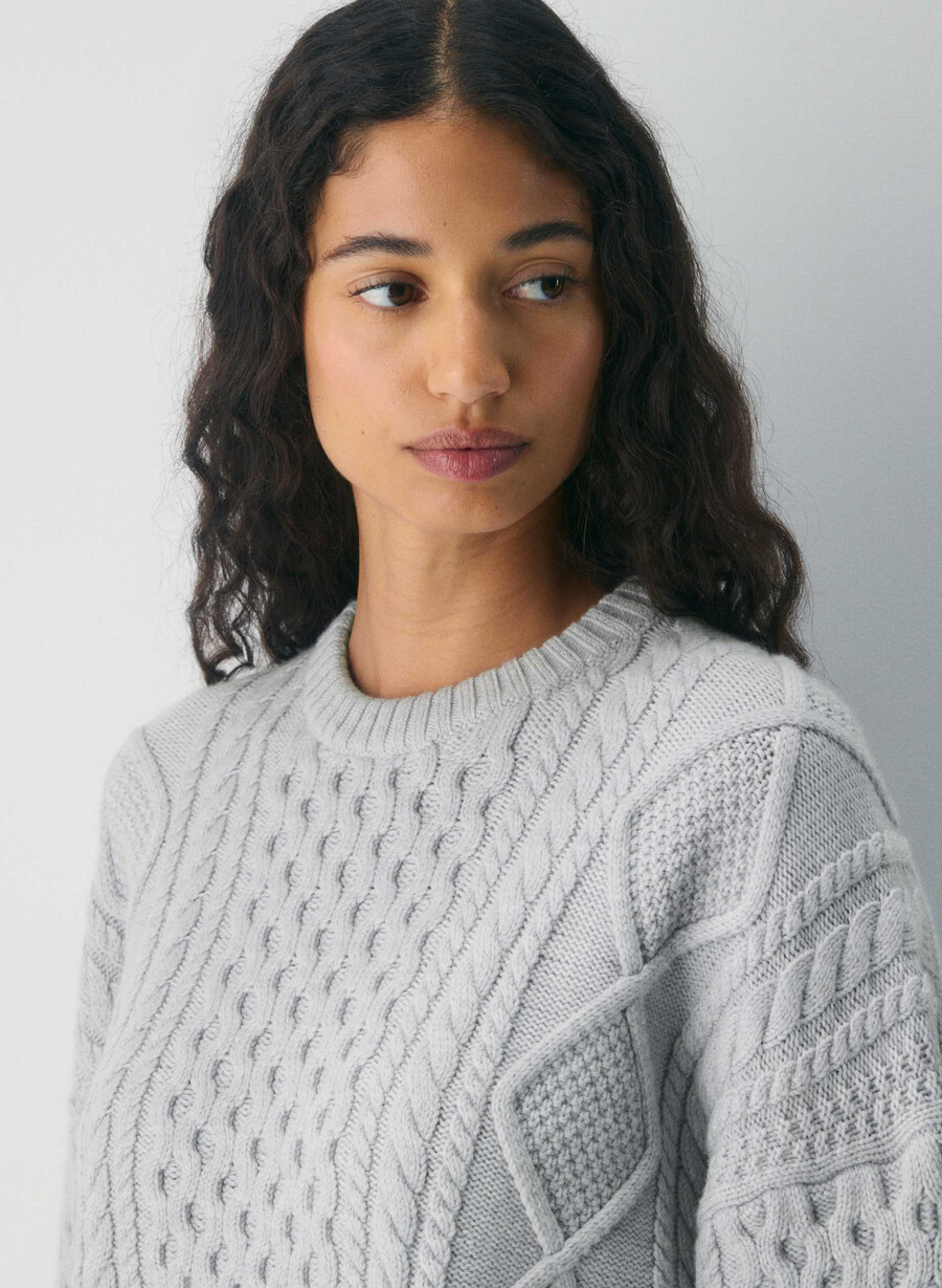 heritage knit merinoullgenser i myk krom