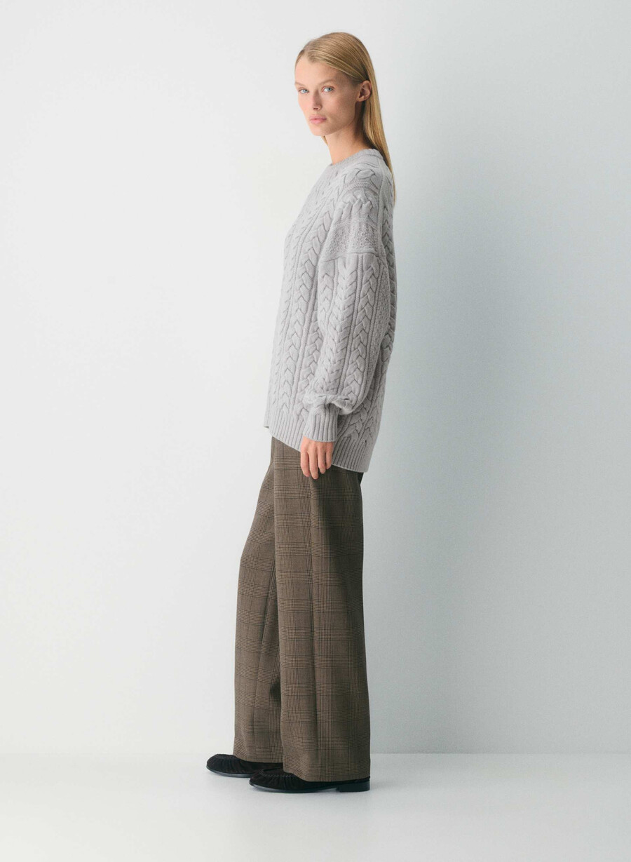 heritage knit merinoullgenser i myk krom