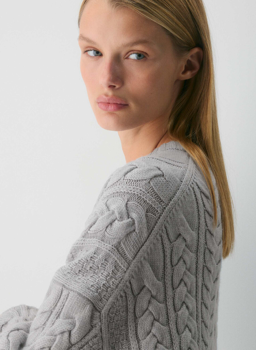 heritage knit merinoullgenser i myk krom