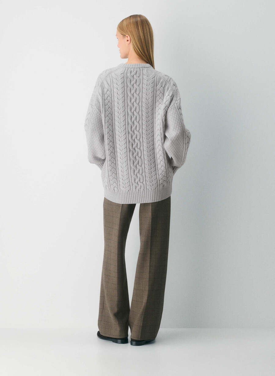 heritage knit merinoullgenser i myk krom