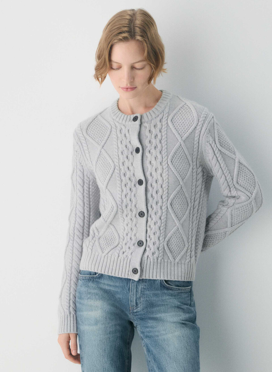 heritage knit merinoull cardigan i messing med mønster