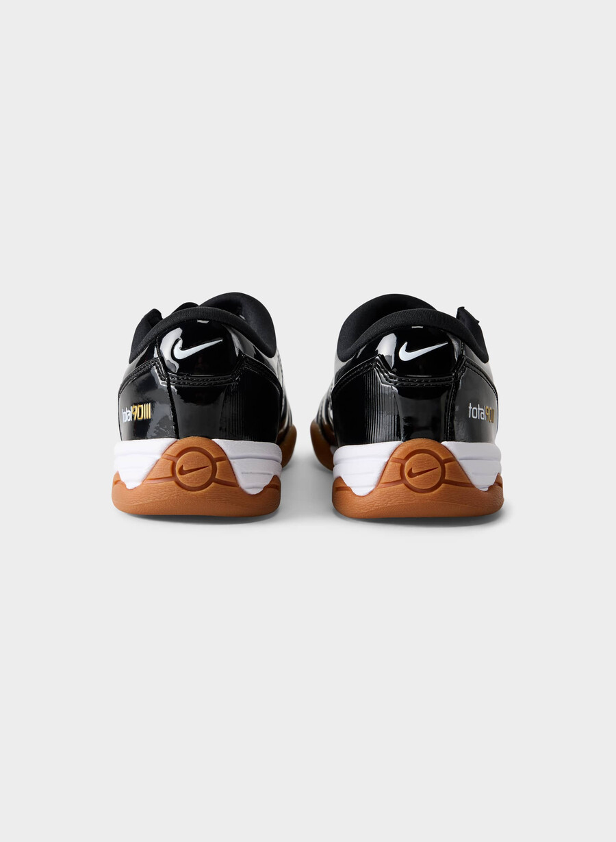 nike t90 svarthvitgull