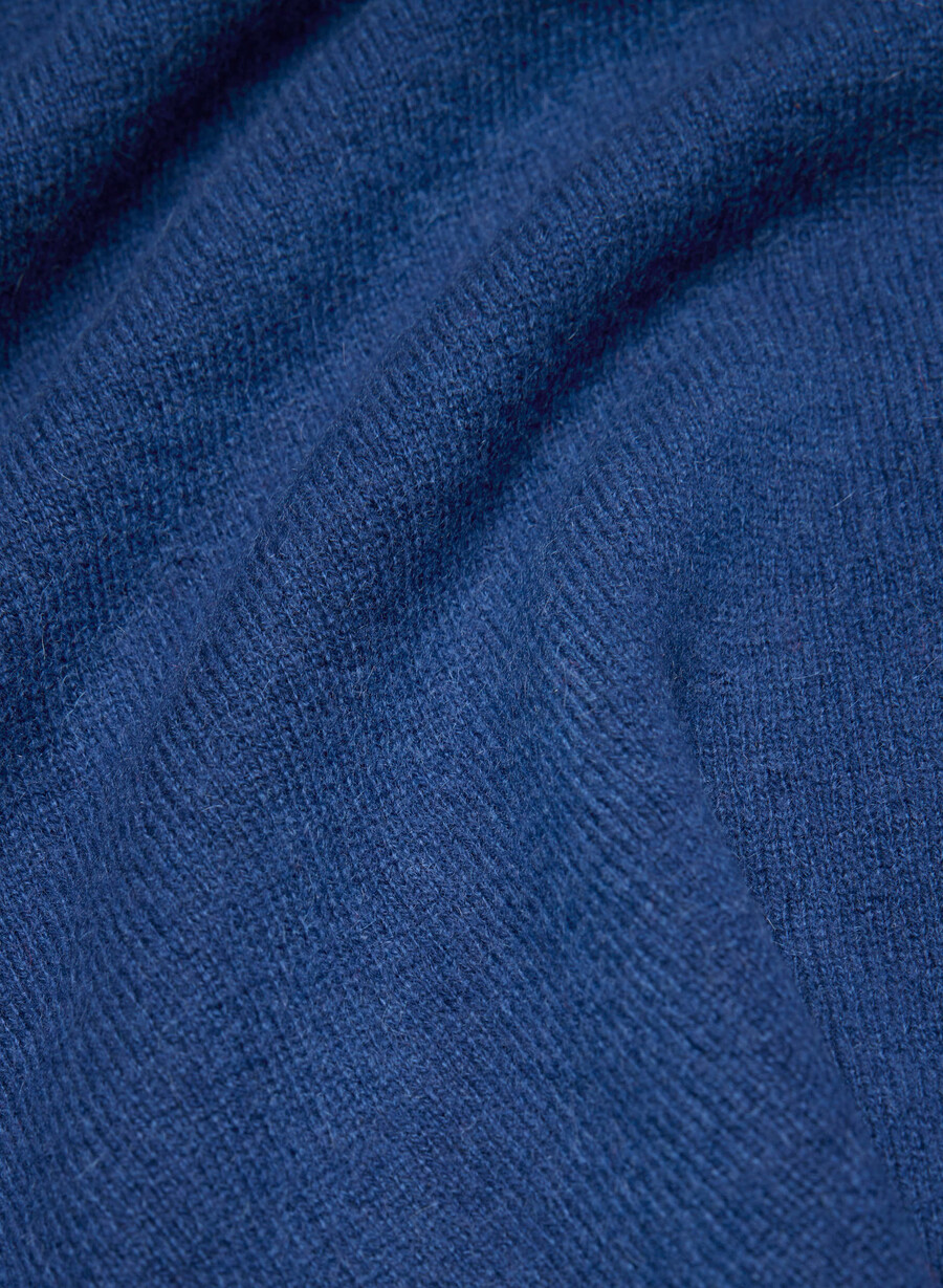 bare cashmere v-hals genservest byron blÅ