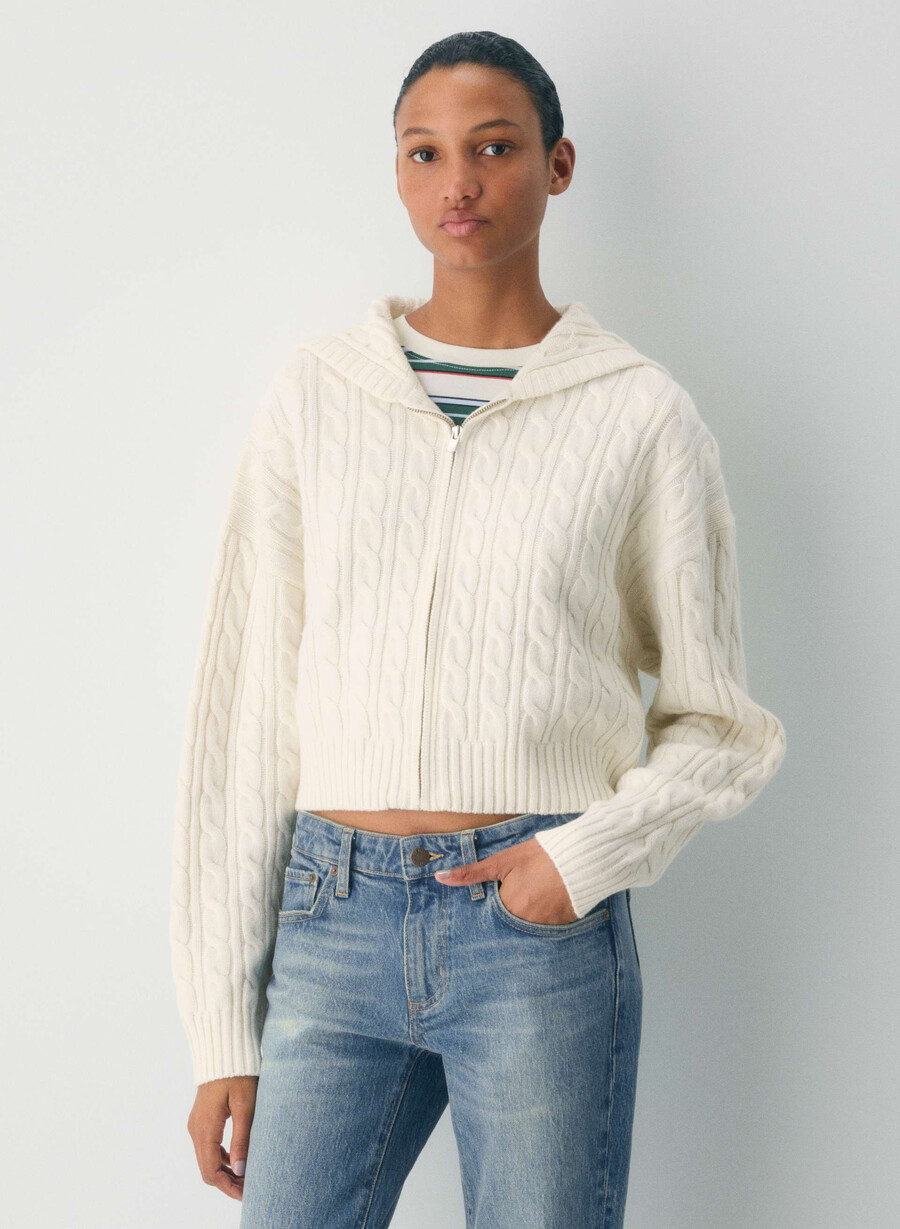 octavia glidelåshette whisper white