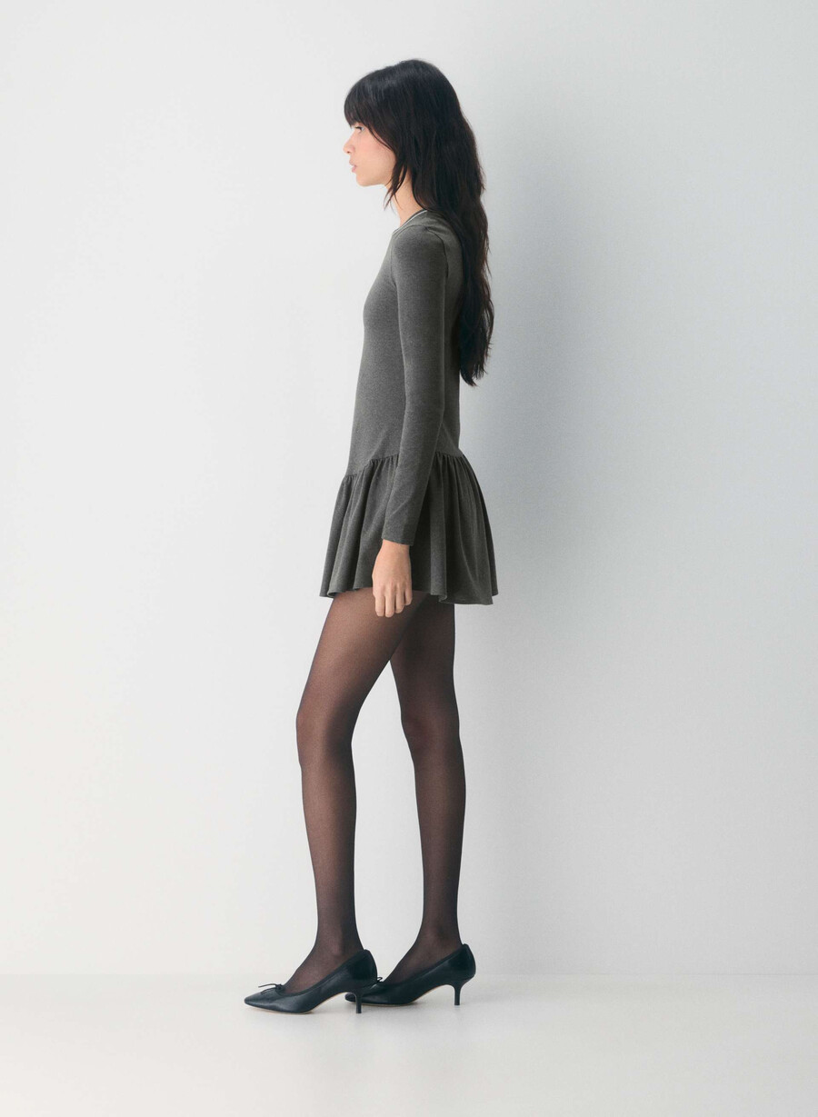 chill figurine kjole lyngbrun
