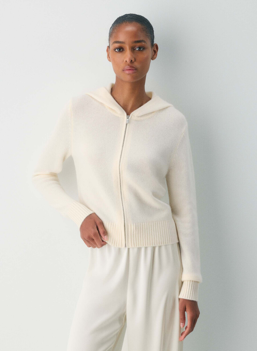 essential cashmere idyllic zip hoodie whisper white