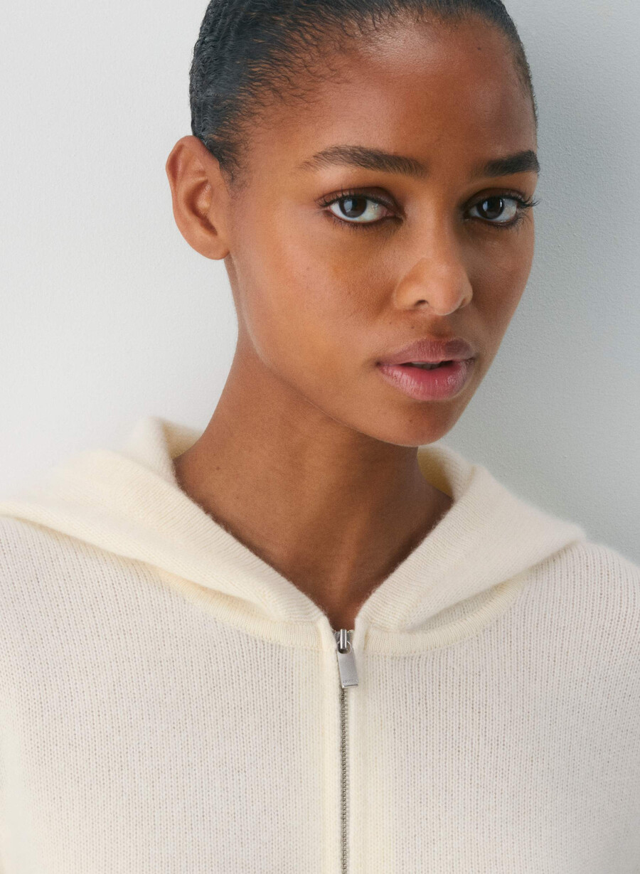 essential cashmere idyllic zip hoodie whisper white