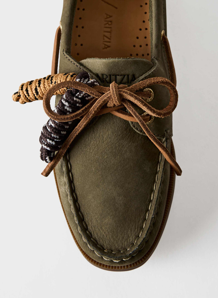 sperry x aritzia ao båtsko - nubukskinn dk willow green