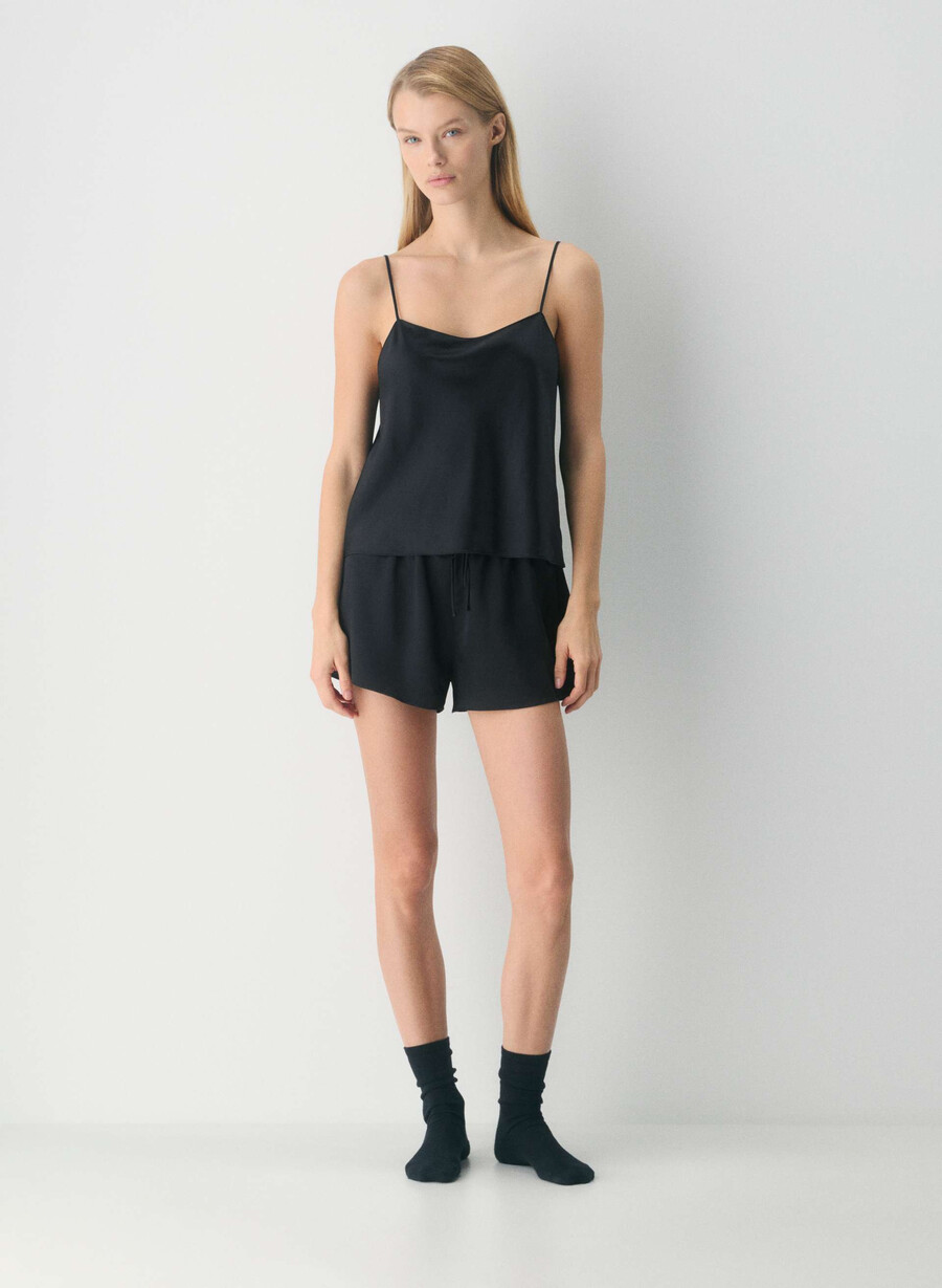 nightside silke pyjamas kort svart