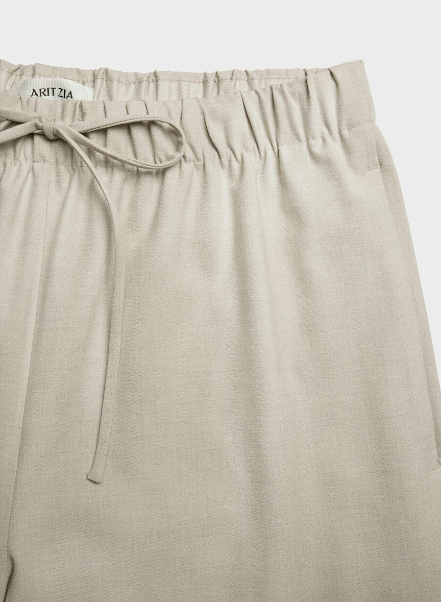 the lodge pant - reessential light heather matte pearl