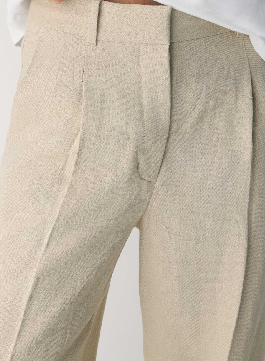 the effortless pant - lin pergament beige