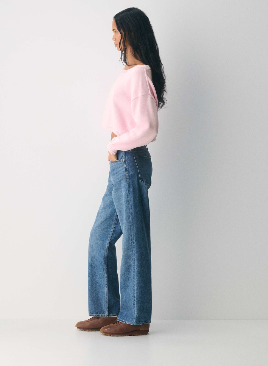 suzuka genser villa rosa