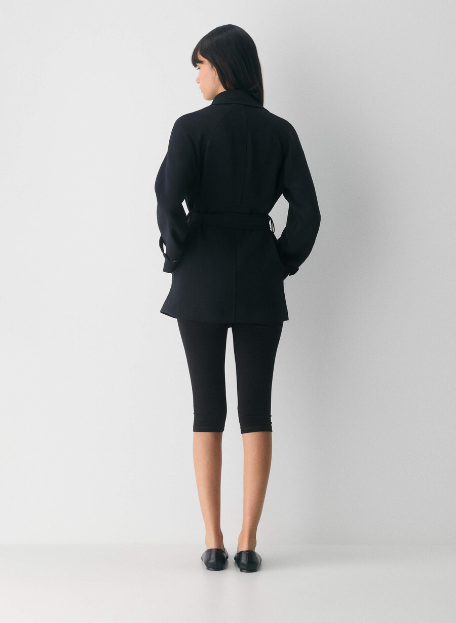 the splendor mid trench coat svart