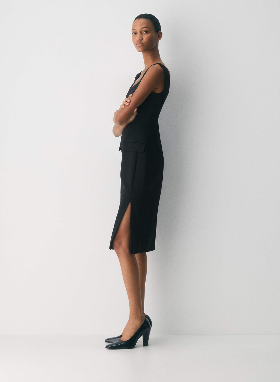 kjole med trekk - reessential black